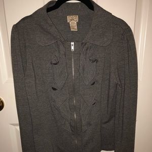 Light weight sweater